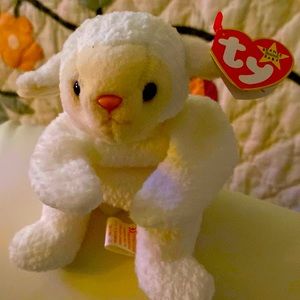 Beanie Babies. “Fleece”. Born March 21, 1996. Retired